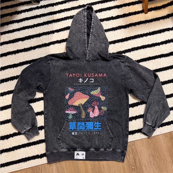 Yayoi Kusama Tops - NWT Famous Artist: Yayoi Kusama Hooded Mushroom Logo Sweatshirt